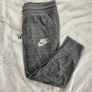 Nike Women's Crop